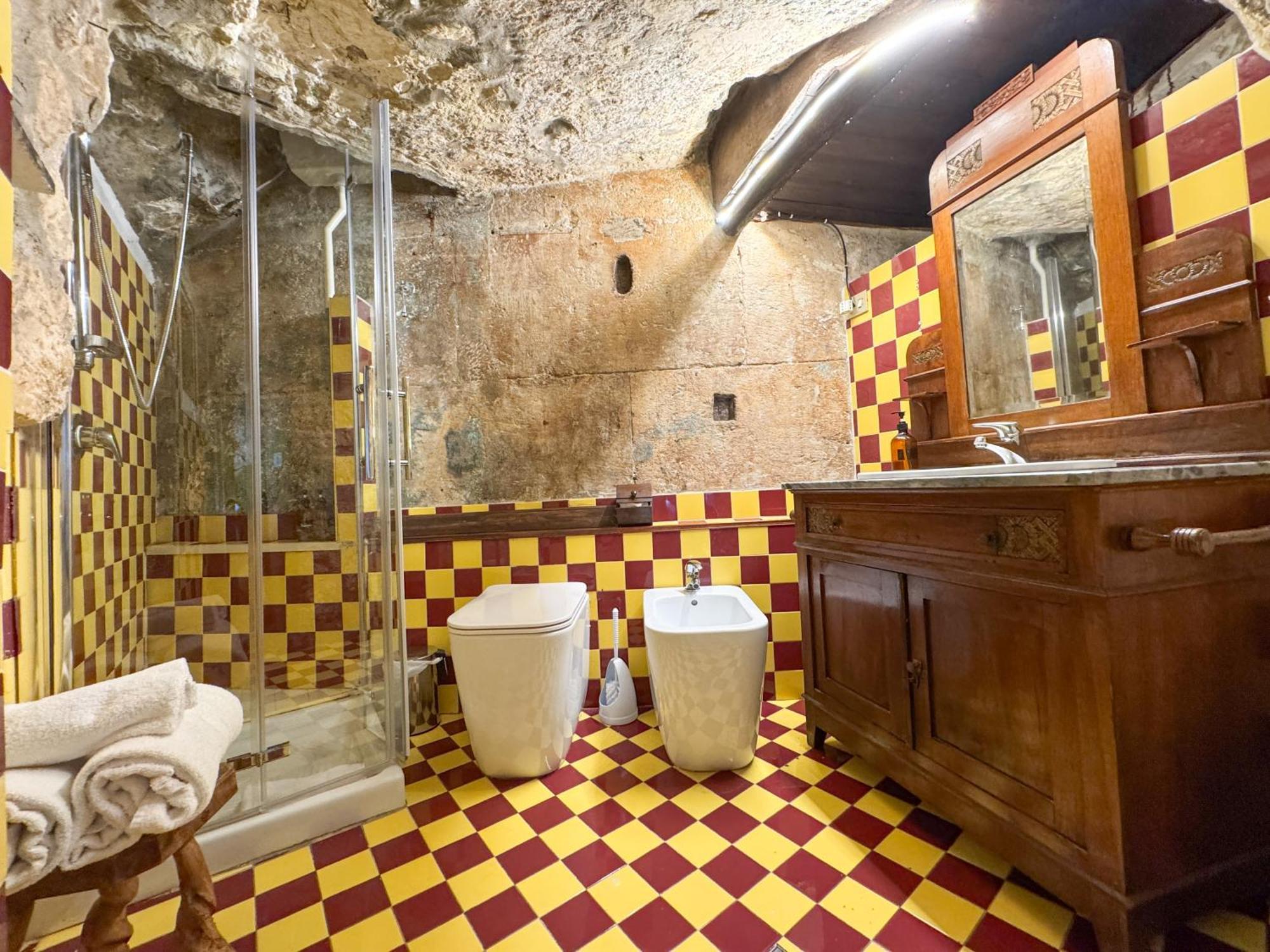 Kalma Elephant Tower - Medieval With A View * Cagliari